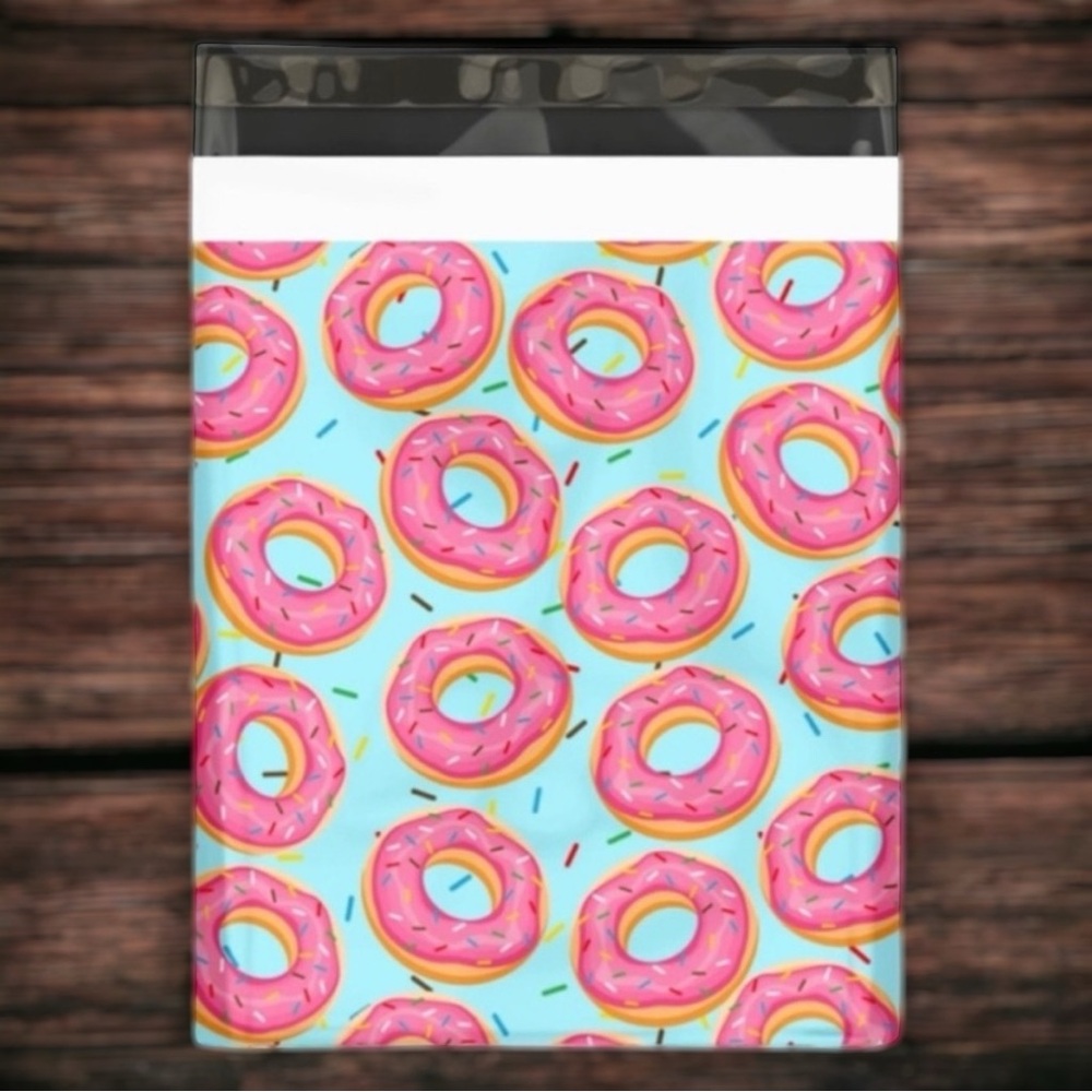 25 10X13 Poly Mailers Donuts And Sprinkles, Shipping Envelopes PRICE IS FIRM - Picture 4 of 9